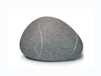 Stone Pouf / Sitzkissen hellgrau Fivetimesone 67x57x17 cm